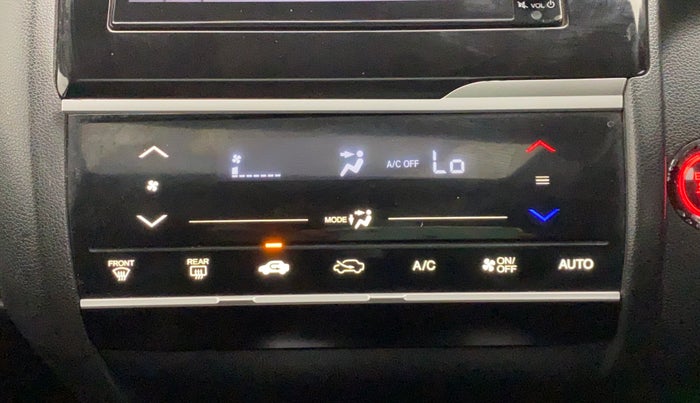 2017 Honda WR-V 1.5 i-DTEC VX MT, Diesel, Manual, 50,499 km, Automatic Climate Control