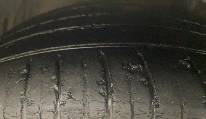 2021 Hyundai NEW I20 ASTA (O) 1.0 TURBO GDI DCT, Petrol, Automatic, 29,987 km, Left Front Tyre Tread