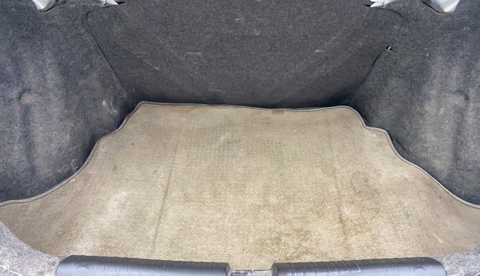 2014 Honda Amaze 1.2L I-VTEC S, Petrol, Manual, 61,741 km, Boot Inside