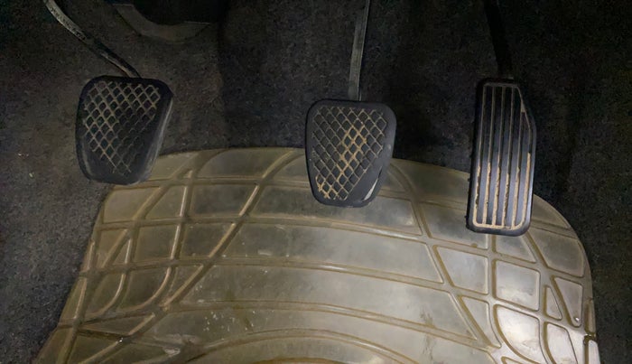 2014 Honda Amaze 1.2L I-VTEC S, Petrol, Manual, 61,741 km, Pedals