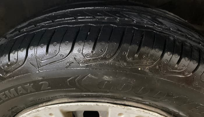 2017 Honda Amaze 1.2L I-VTEC SX, Petrol, Manual, 73,906 km, Right Front Tyre Tread
