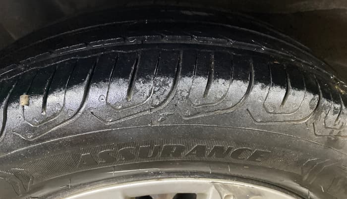 2017 Honda Amaze 1.2L I-VTEC SX, Petrol, Manual, 73,906 km, Right Rear Tyre Tread