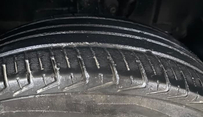 2023 Maruti New Wagon-R LXI CNG 1.0, CNG, Manual, 48,340 km, Right Front Tyre Tread