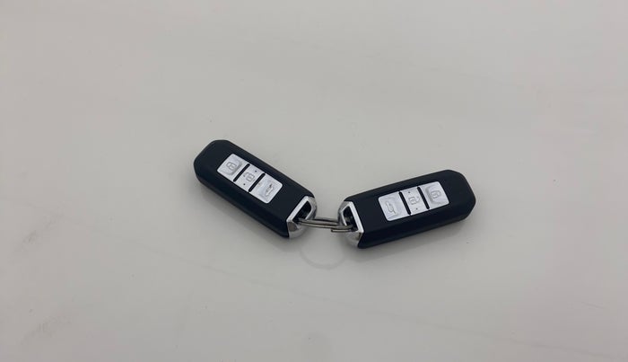 2020 MG HECTOR PLUS SHARP 2.0 DIESEL TURBO MT 6-STR, Diesel, Manual, 37,307 km, Key Close Up