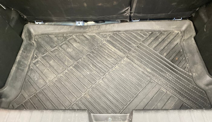 2019 Maruti Baleno ZETA CVT PETROL 1.2, Petrol, Automatic, 57,417 km, Boot Inside