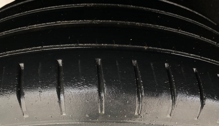 2019 Maruti Baleno ZETA CVT PETROL 1.2, Petrol, Automatic, 57,417 km, Right Rear Tyre Tread