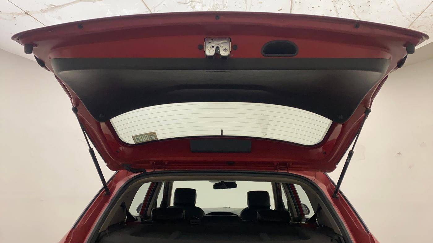 2016 Hyundai Creta S 1.6 PETROL, CNG, Manual, 37,702 km, Boot Door Open