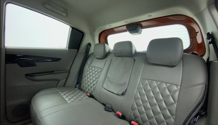 2016 Mahindra Kuv100 K8 5 STR, Petrol, Manual, 1 km, Right Side Rear Door Cabin
