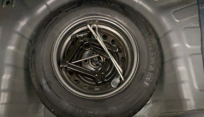 2020 Hyundai NEW SANTRO ERA EXECUTIVE, Petrol, Manual, 8,243 km, Spare Tyre