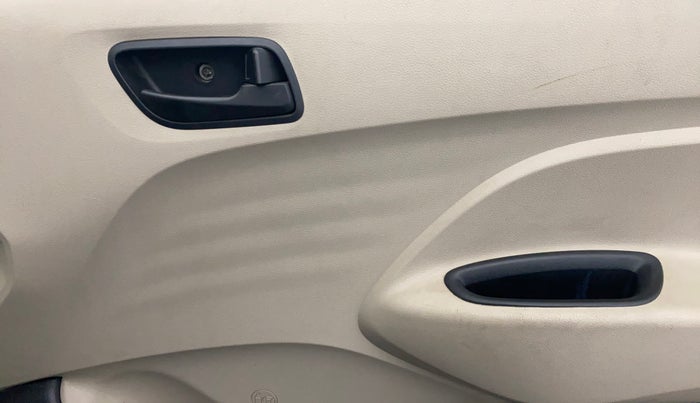 2020 Hyundai NEW SANTRO ERA EXECUTIVE, Petrol, Manual, 8,243 km, Driver Side Door Panels Control