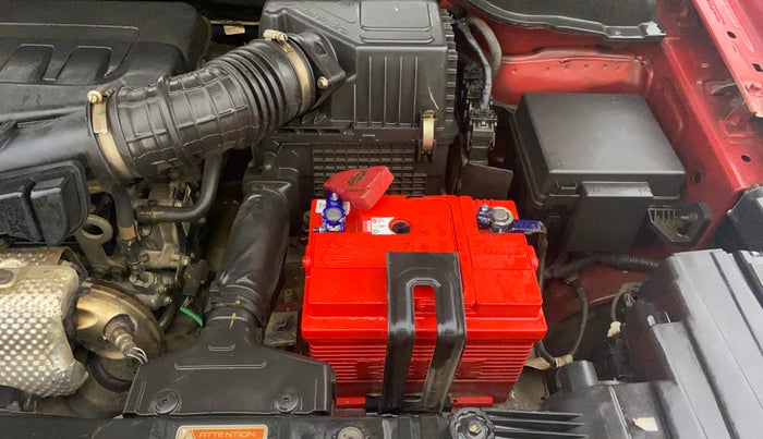 2021 Mahindra XUV300 W8 (O) 1.2 PETROL AMT, Petrol, Automatic, 59,338 km, Engine View - Left