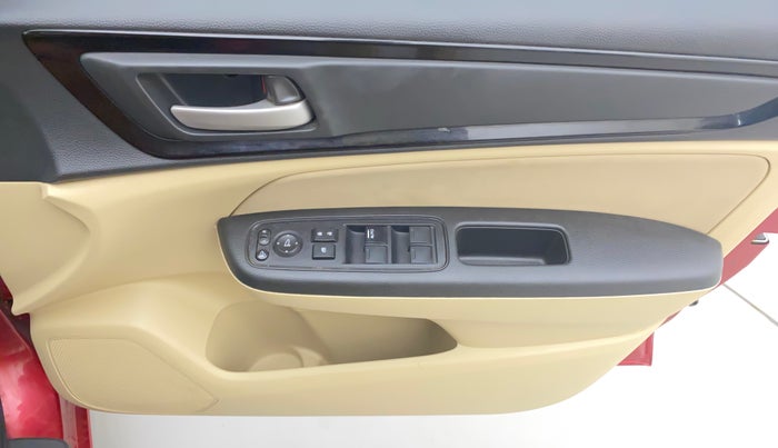 2018 Honda Amaze 1.2L I-VTEC V CVT, Petrol, Automatic, 36,998 km, Driver Side Door Panels Control