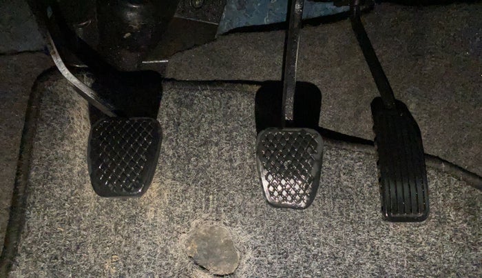 2015 Honda Brio S MT, Petrol, Manual, 71,338 km, Pedals