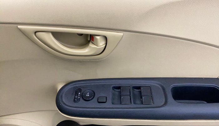 2015 Honda Brio S MT, Petrol, Manual, 71,338 km, Driver Side Door Panels Control