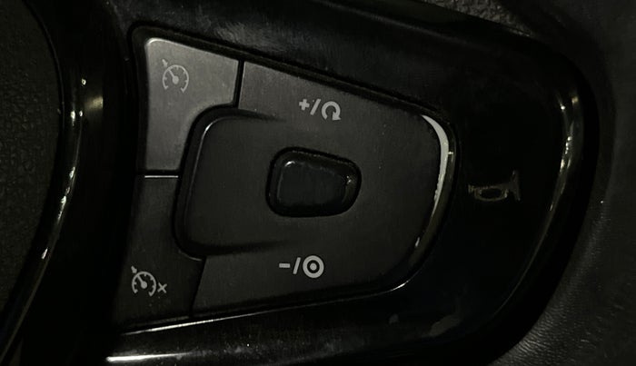 2020 Tata NEXON XZA PLUS (O) PETROL, Petrol, Automatic, 86,467 km, Adaptive Cruise Control