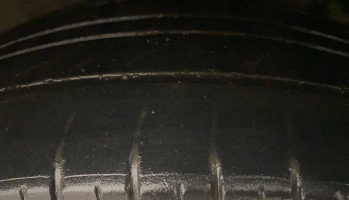 2016 Hyundai Creta SX PLUS 1.6 PETROL, Petrol, Manual, 72,881 km, Right Front Tyre Tread
