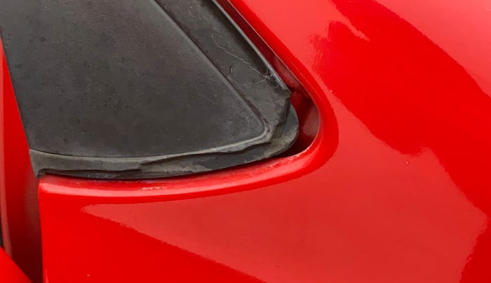 2018 Volkswagen Polo TRENDLINE 1.0L, Petrol, Manual, 23,430 km, Right fender - Cladding has minor damage