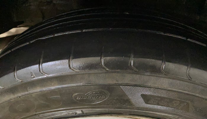 2020 Honda Amaze 1.2L I-VTEC E, CNG, Manual, 83,769 km, Right Rear Tyre Tread