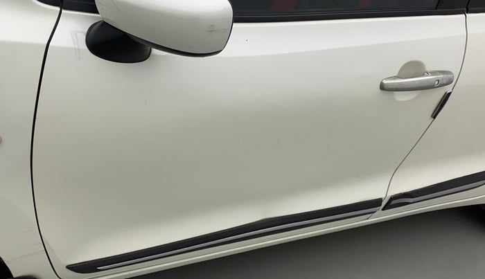 2017 Maruti Baleno SIGMA PETROL 1.2, CNG, Manual, 85,951 km, Front passenger door - Slightly dented