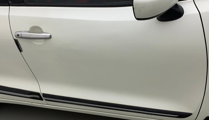 2017 Maruti Baleno SIGMA PETROL 1.2, CNG, Manual, 85,951 km, Driver-side door - Minor scratches