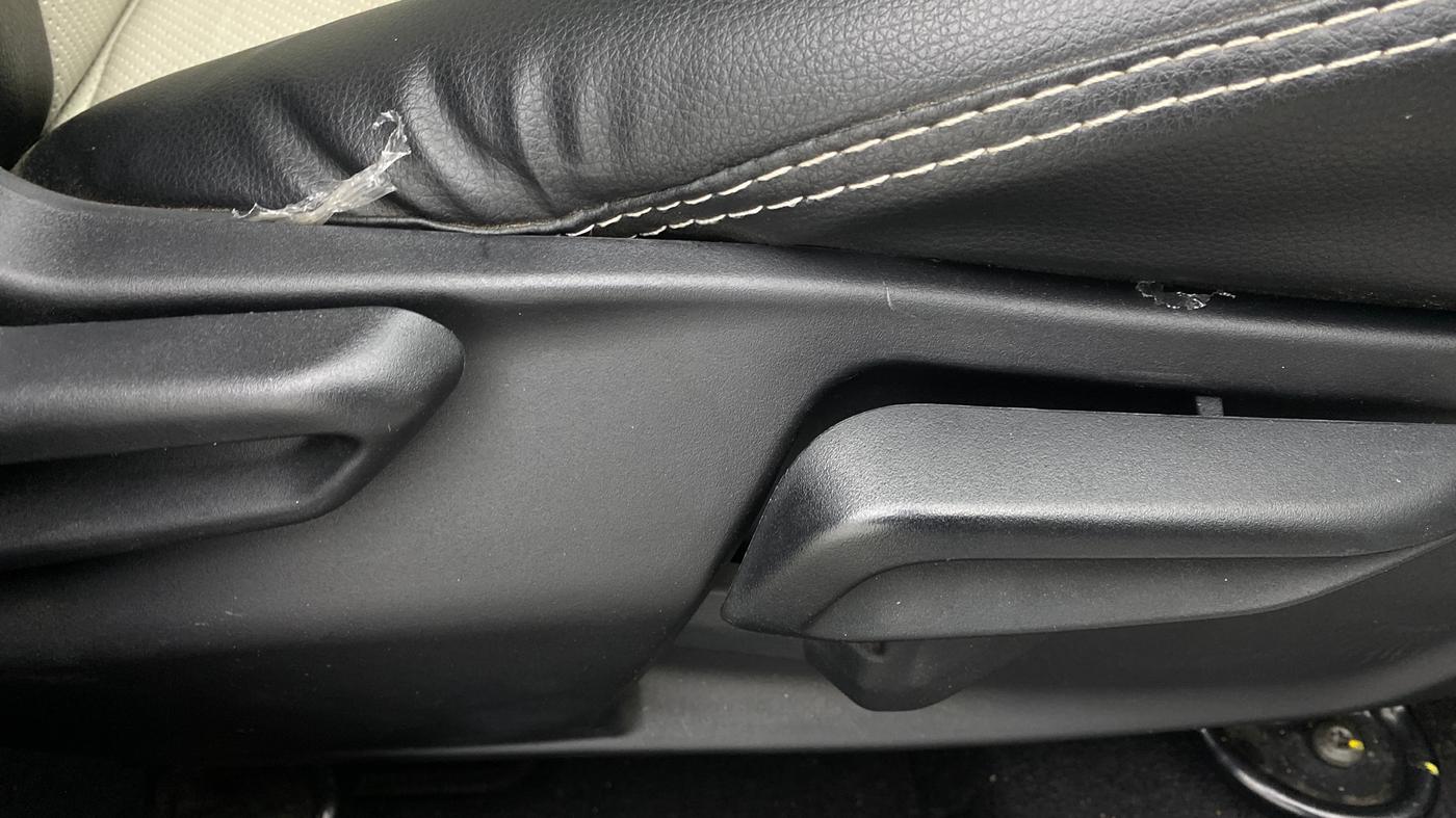 2024 Tata TIGOR XZ PETROL, Petrol, Manual, 6,066 km, Driver Side Adjustment Panel