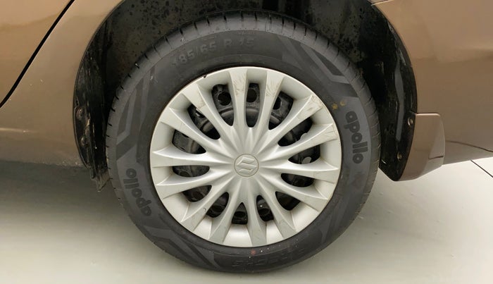 2015 Maruti Ciaz VXI+, Petrol, Manual, 94,950 km, Left Rear Wheel