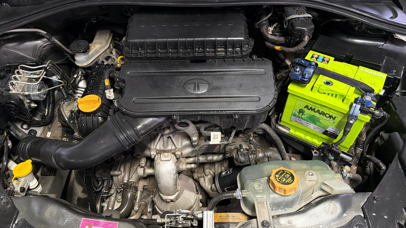 2021 Tata Tiago XZ PLUS PETROL, Petrol, Manual, 50,774 km, Engine View