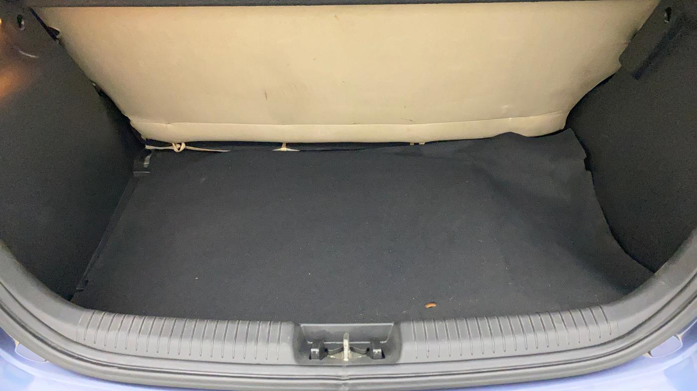 2013 Hyundai i20 MAGNA (O) 1.2, Petrol, Manual, 29,328 km, Boot Inside