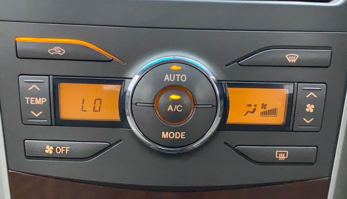 2012 Toyota Corolla Altis GL PETROL, Petrol, Manual, 76,628 km, Automatic Climate Control