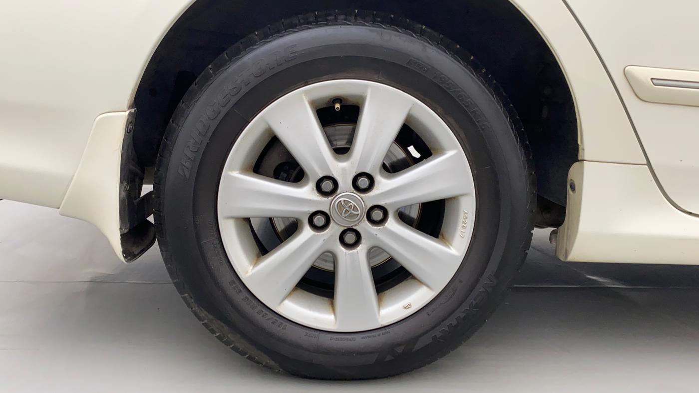 2012 Toyota Corolla Altis GL PETROL, Petrol, Manual, 76,628 km, Right Rear Wheel