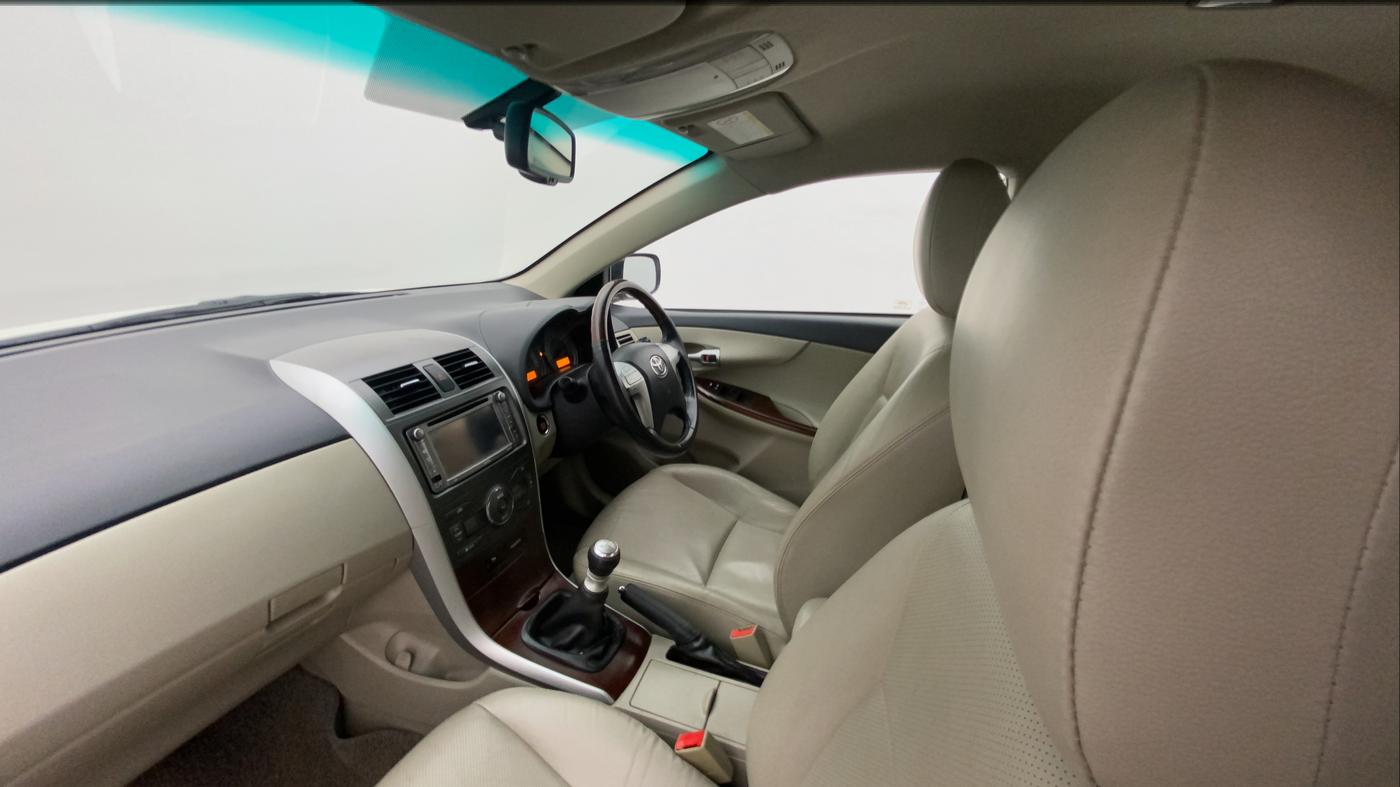 2012 Toyota Corolla Altis GL PETROL, Petrol, Manual, 76,628 km, Right Side Front Door Cabin