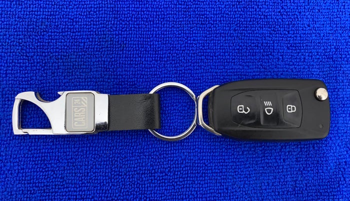 2018 Tata TIGOR XZ (O) PETROL, Petrol, Manual, 28,030 km, Key Close Up
