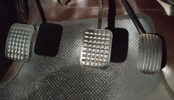 2019 Tata Zest XE PETROL, CNG, Manual, 72,673 km, Pedals