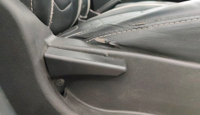 2019 Tata Zest XE PETROL, CNG, Manual, 72,673 km, Driver Side Adjustment Panel