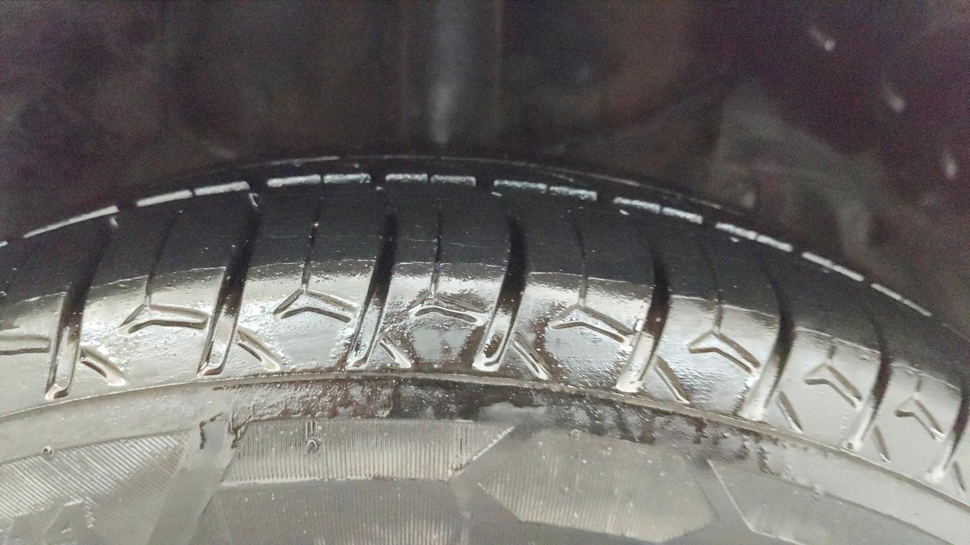 2019 Tata Zest XE PETROL, CNG, Manual, 72,673 km, Right Front Tyre Tread