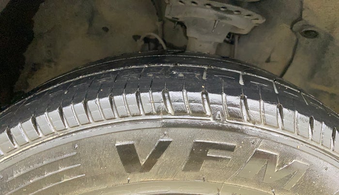 2017 Hyundai Elite i20 MAGNA EXECUTIVE 1.2, Petrol, Manual, 38,194 km, Right Front Tyre Tread