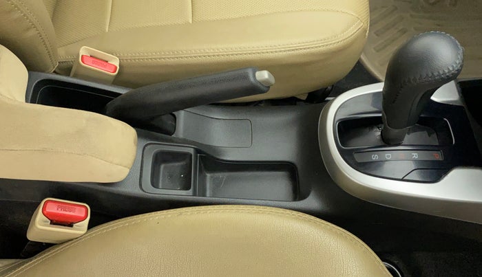 2021 Honda Jazz 1.2L I-VTEC VX CVT, Petrol, Automatic, 11,077 km, Gear Lever