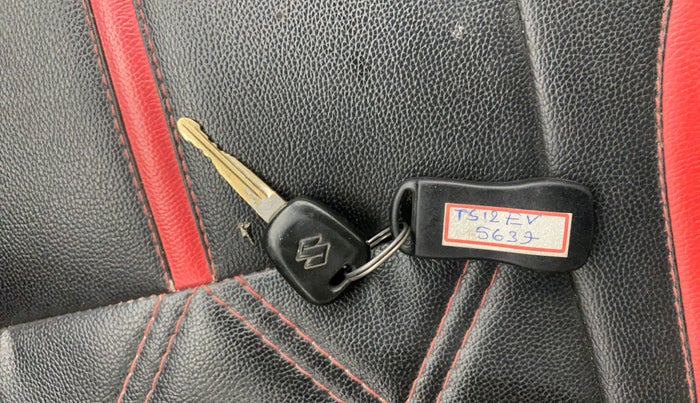 2013 Maruti Swift LDI, Diesel, Manual, 1,09,130 km, Key Close Up