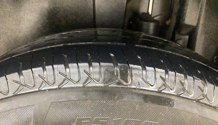 2013 Maruti Swift LDI, Diesel, Manual, 1,09,130 km, Left Rear Tyre Tread