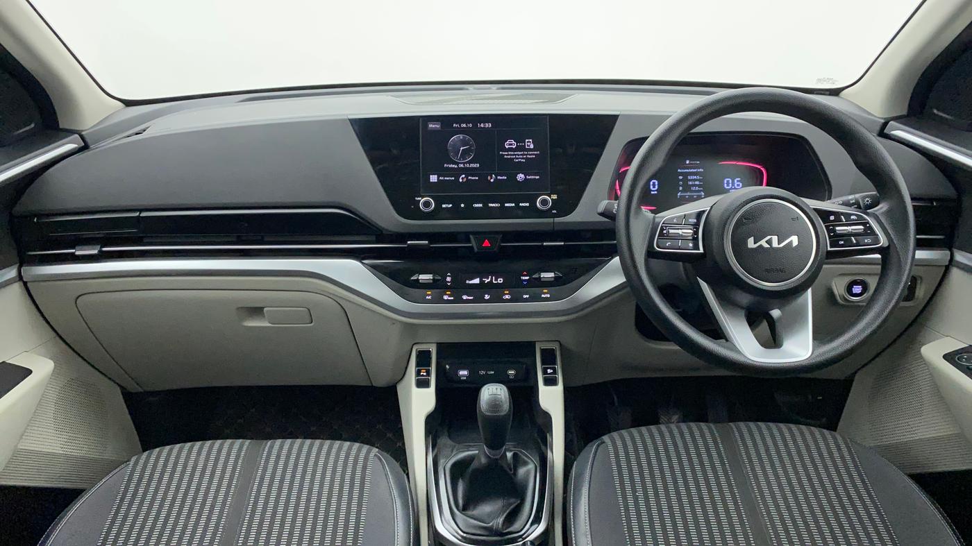 2022 KIA CARENS PRESTIGE PLUS 1.4 PETROL 7 STR, Petrol, Manual, 11,665 km, Dashboard