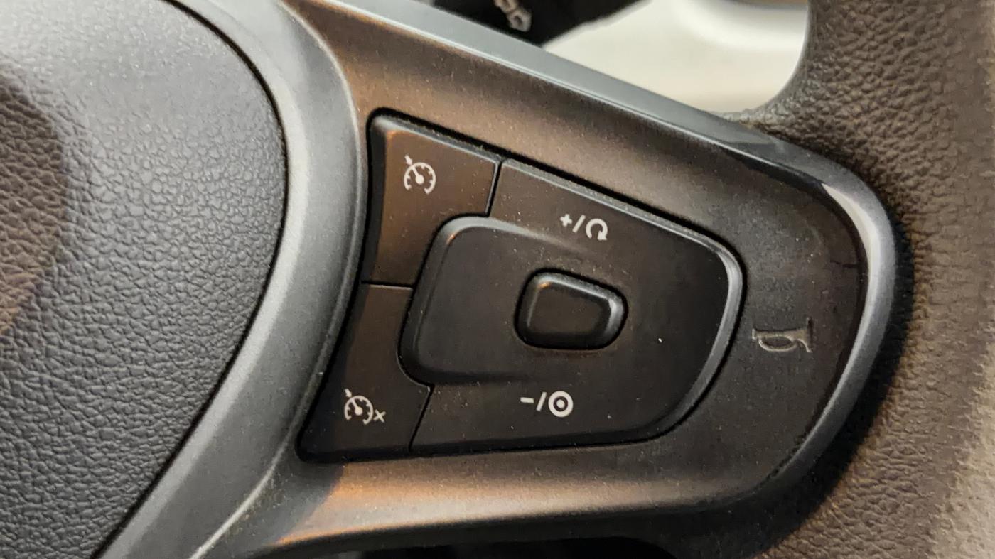 2021 Tata PUNCH ACCOMPLISHED AMT, Petrol, Automatic, 46,898 km, Adaptive Cruise Control