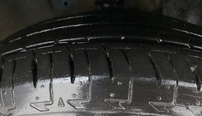 2020 Maruti IGNIS ZETA 1.2 K12, Petrol, Manual, 11,353 km, Right Front Tyre Tread