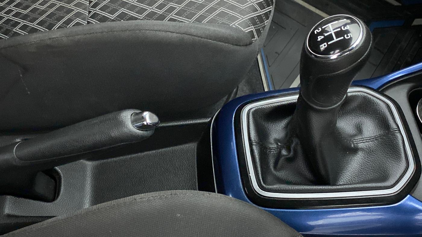 2020 Maruti IGNIS ZETA 1.2 K12, Petrol, Manual, 11,353 km, Gear Lever