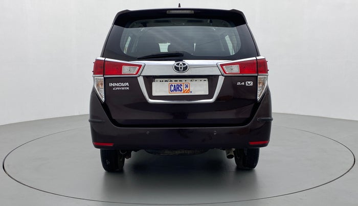 2016 Toyota Innova Crysta 2.4 VX 8 STR, Diesel, Manual, 84,235 km, Back/Rear