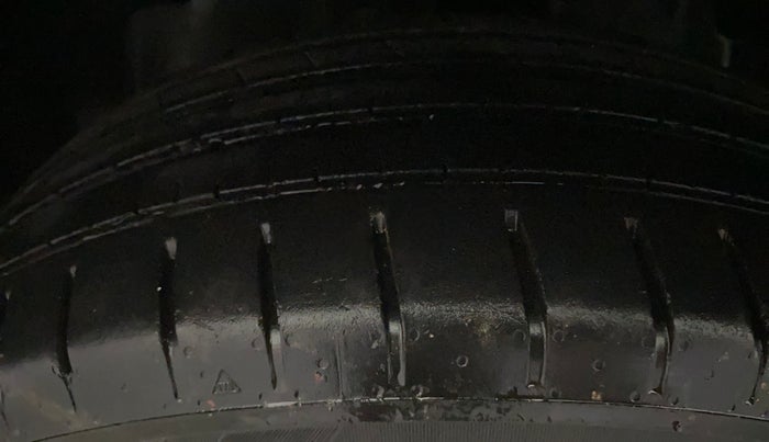 2020 Tata NEXON XZ PETROL, Petrol, Manual, 90,653 km, Left Front Tyre Tread