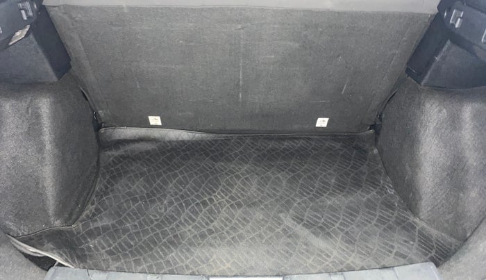 2020 Tata NEXON XZ PETROL, Petrol, Manual, 90,653 km, Boot Inside