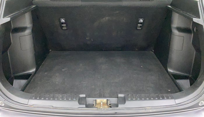 2019 Maruti Vitara Brezza VDI, Diesel, Manual, 82,773 km, Boot Inside