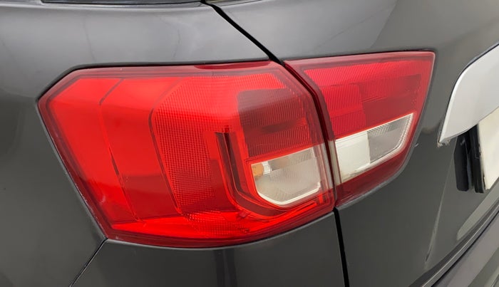 2019 Maruti Vitara Brezza VDI, Diesel, Manual, 82,773 km, Left tail light - Minor damage