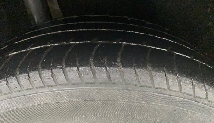 2019 Maruti Vitara Brezza VDI, Diesel, Manual, 82,773 km, Right Rear Tyre Tread