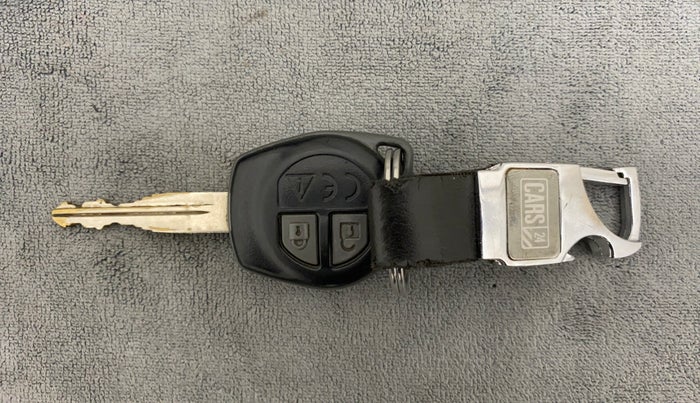 2019 Maruti Vitara Brezza VDI, Diesel, Manual, 82,773 km, Key Close Up